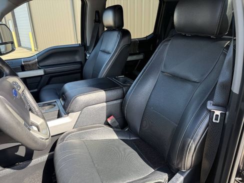 Used 2019 Ford F250 Lariat w/ Lariat Value Package AWD/4WD image 15