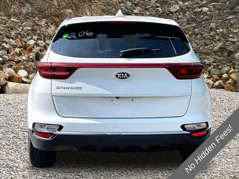 Used 2020 Kia Sportage LX AWD/4WD image 4