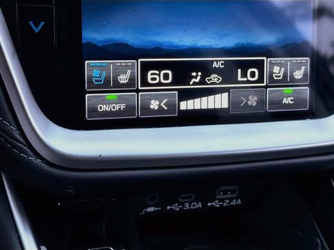 Used 2024 Subaru Outback Touring AWD/4WD image 16