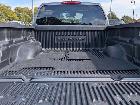 Used 2024 Nissan Frontier S w/ Technology Package image 21