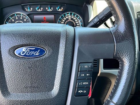 Used 2014 Ford F150 XLT w/ XLT Chrome Package AWD/4WD image 23