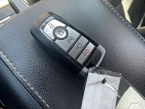 Certified 2019 Ford Fusion Energi Titanium image 11