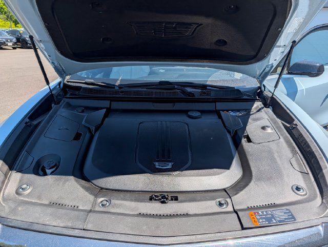 Used 2024 Cadillac Lyriq Sport w/ LPO, Floor Liner Package AWD/4WD image 10