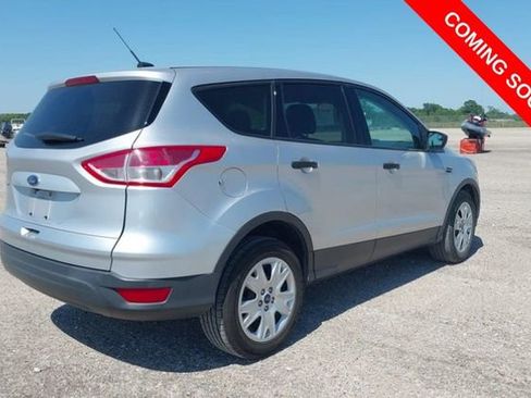 Used 2016 Ford Escape S FWD image 4