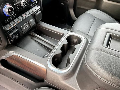 Used 2021 GMC Sierra 1500 SLT w/ SLT Premium Plus Package image 16