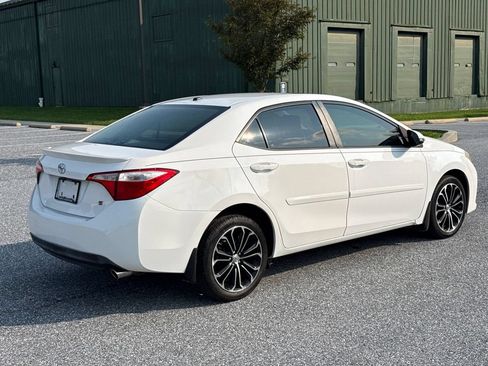 Used 2015 Toyota Corolla S Premium FWD image 8