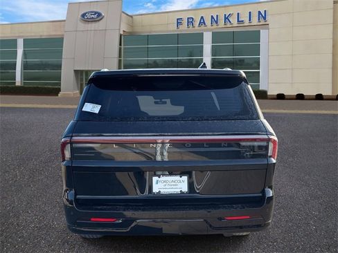 New 2025 Lincoln Navigator Black Label image 6