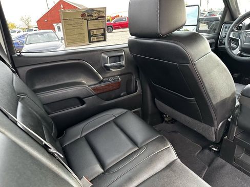 Used 2019 GMC Sierra 2500 SLT w/ Duramax Plus Package image 23