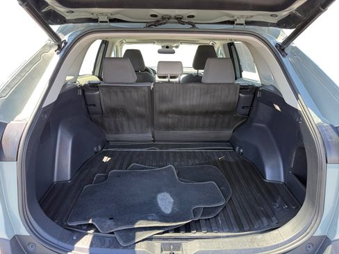 Used 2022 Toyota RAV4 XLE w/ Convenience Package AWD/4WD image 17