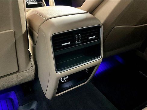 Used 2019 Porsche Cayenne image 23