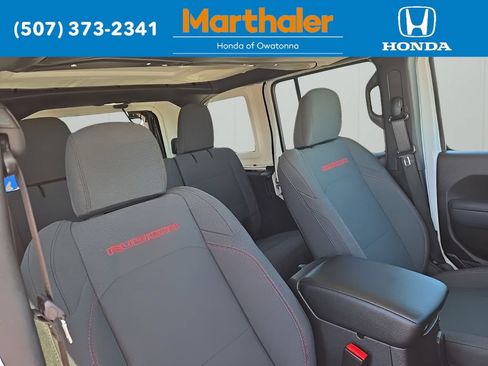 Used 2026 Jeep Wrangler Unlimited Rubicon AWD/4WD image 20