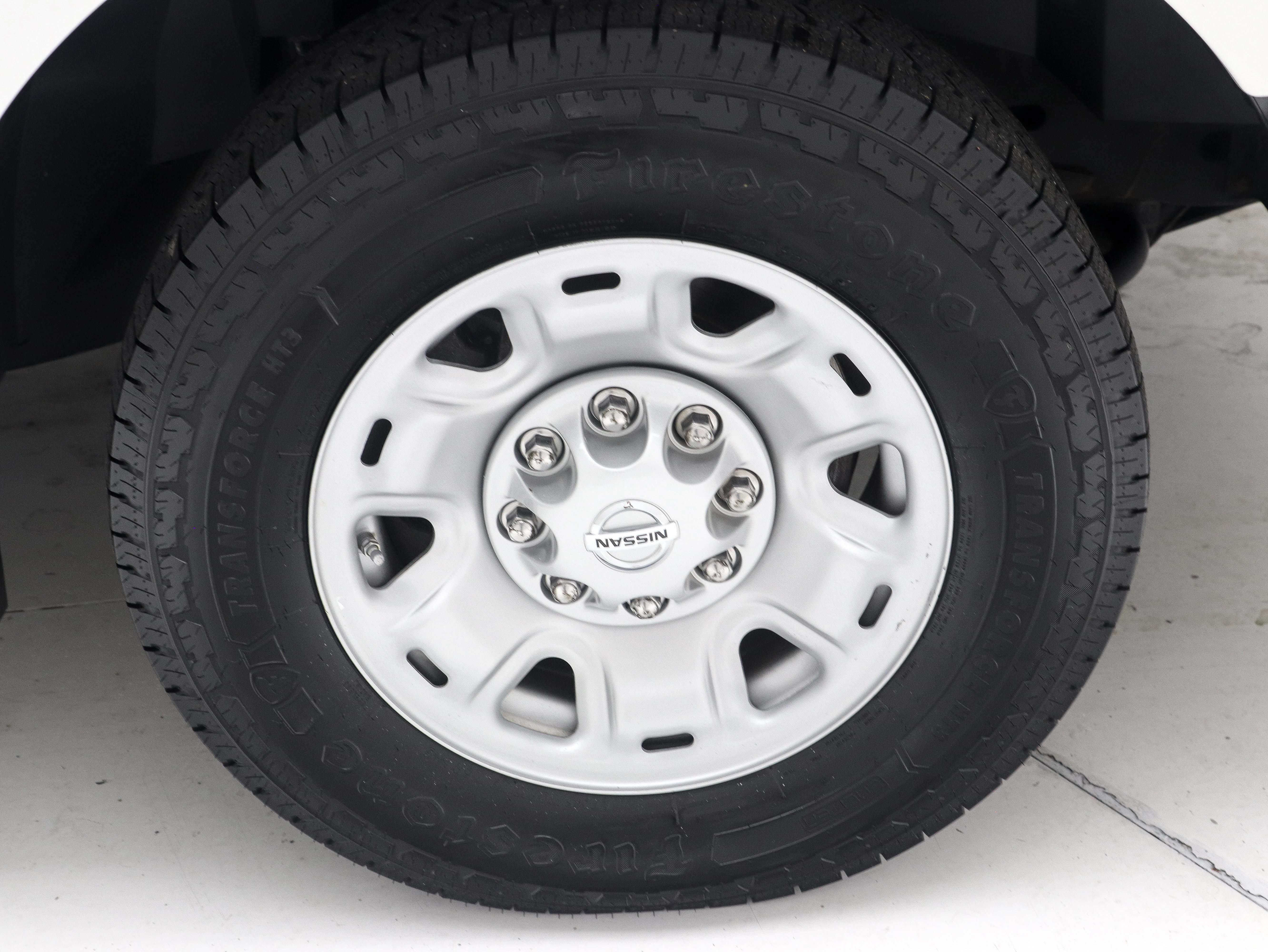 Used 2019 Nissan NV 3500 SV w/ Navigation Package RWD image 32
