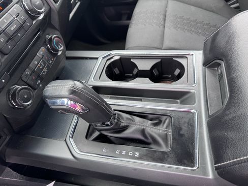 Used 2018 Ford F150 XLT w/ Equipment Group 302A Luxury AWD/4WD image 12