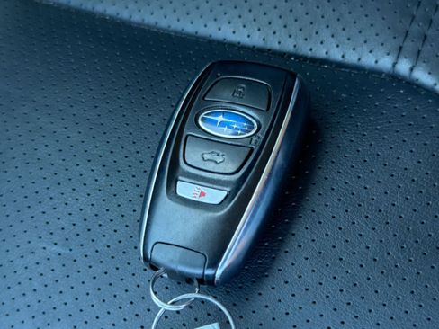 Used 2020 Subaru Forester Limited AWD/4WD image 38