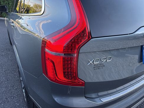 Used 2018 Volvo XC90 T5 Momentum w/ Convenience Package AWD/4WD image 19