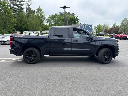 Used 2022 Chevrolet Silverado 1500 Custom AWD/4WD image 6