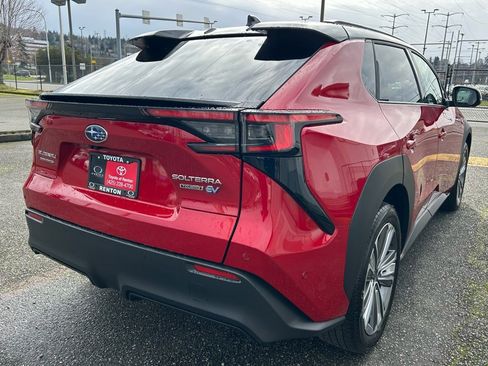 Used 2024 Subaru Solterra Touring image 5