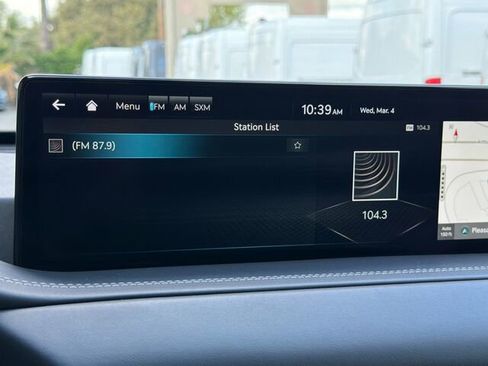 Used 2023 Genesis GV80 2.5T w/ Prestige 20" Package image 23