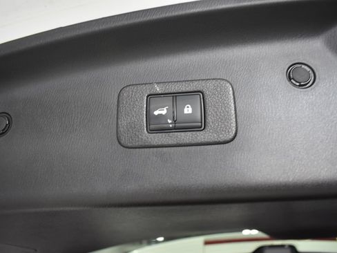 Used 2023 Nissan Armada Platinum w/ Cargo Package AWD/4WD image 40