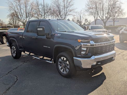Used 2021 Chevrolet Silverado 2500 LT w/ All Star Edition image 2