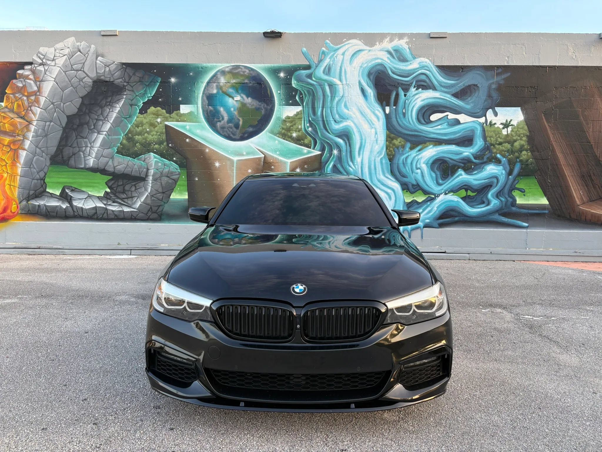Used 2019 BMW 540i w/ M Sport Package RWD image 2