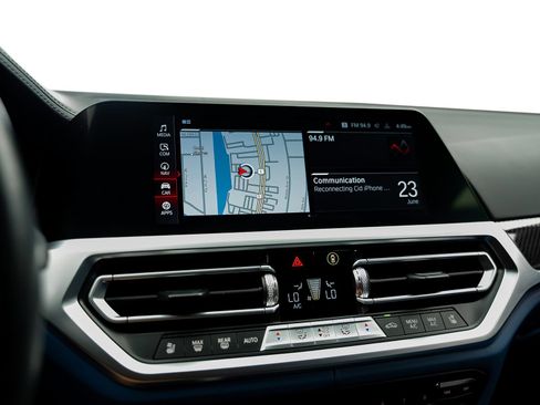 Used 2021 BMW M4 Coupe w/ M Carbon Exterior Package RWD image 50