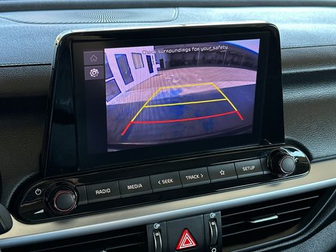 Used 2023 Kia Forte LXS w/ LXS Technology Package image 16