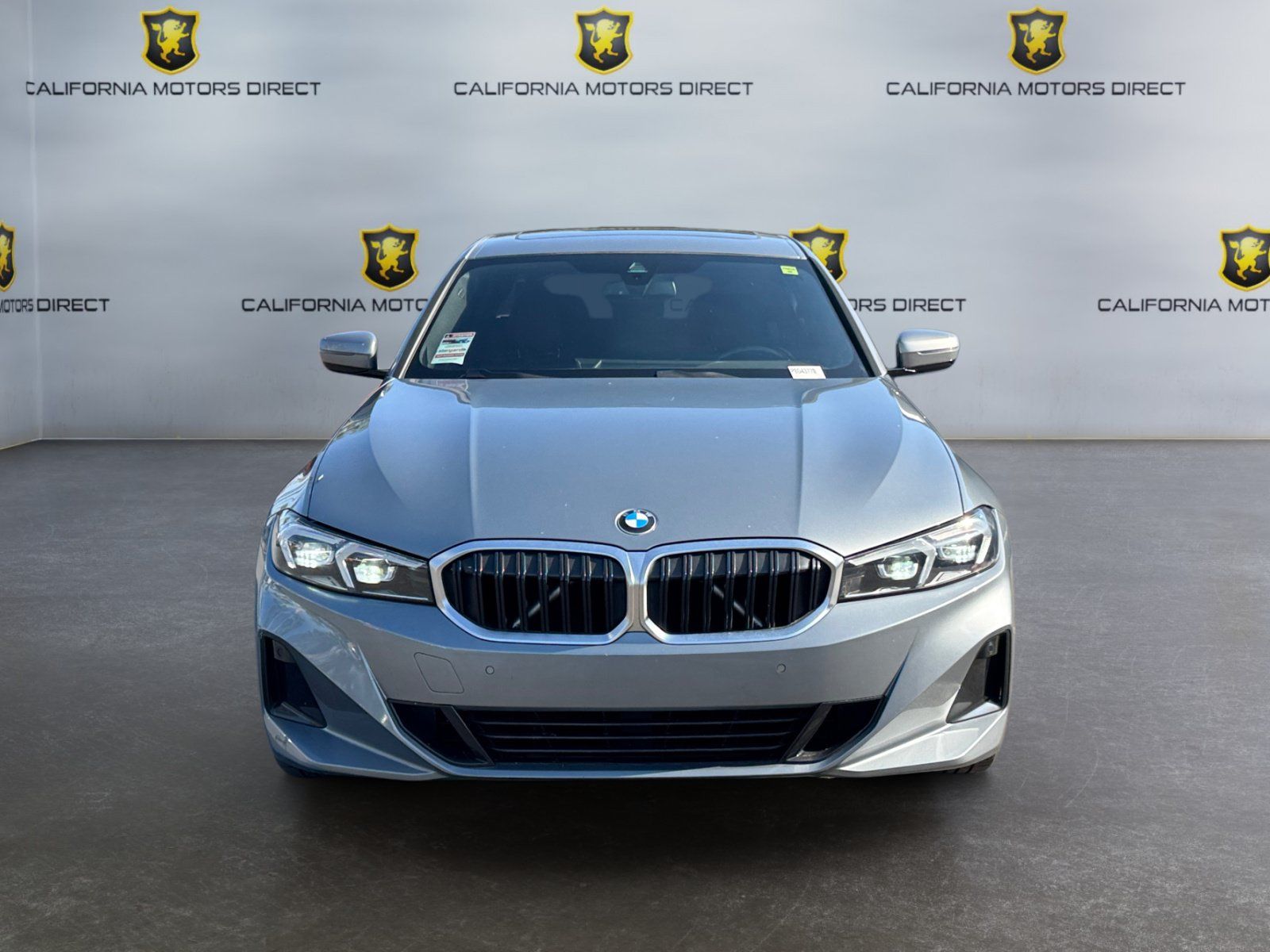 Used 2023 BMW 330i Sedan w/ Convenience Package RWD image 8