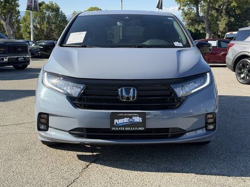 Used 2024 Honda Odyssey Sport image 2
