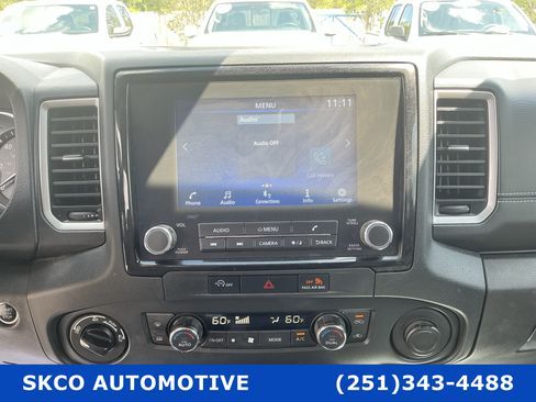 Used 2024 Nissan Frontier SV w/ Hardbody Edition AWD/4WD image 16