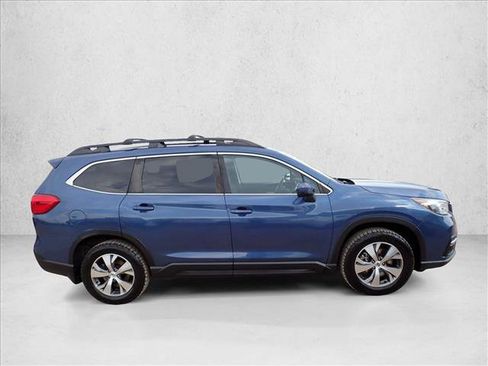 Used 2022 Subaru Ascent Premium w/ Convenience Package AWD/4WD image 5