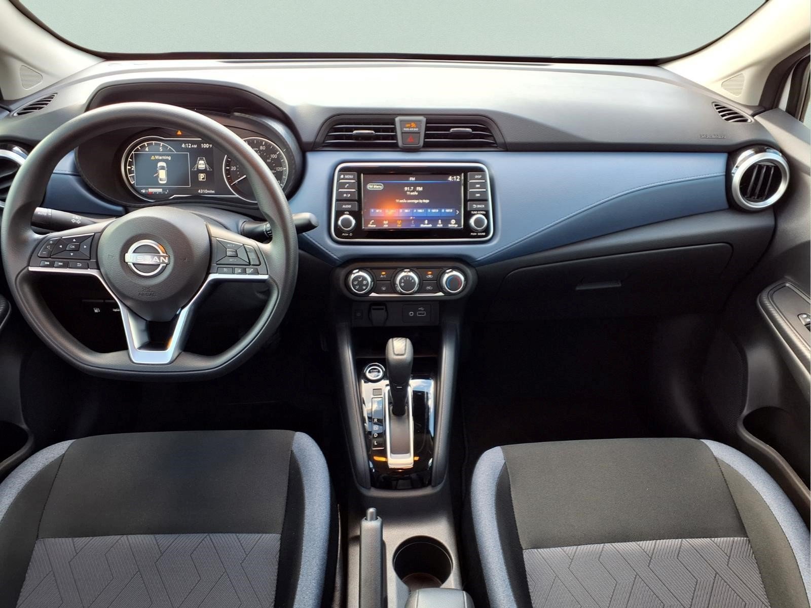 Certified 2025 Nissan Versa SV w/ Trunk Package FWD image 12