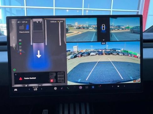 Used 2024 Tesla Cybertruck Cyberbeast AWD/4WD image 30