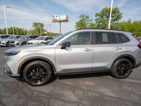 Used 2025 Honda CR-V Sport-L image 3