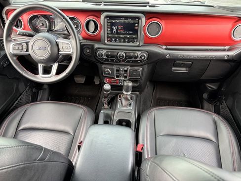 Used 2021 Jeep Wrangler Unlimited Rubicon AWD/4WD image 15