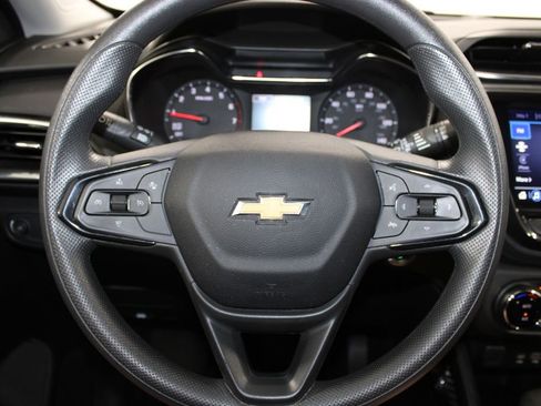 Used 2023 Chevrolet TrailBlazer LT w/ Convenience Package image 33