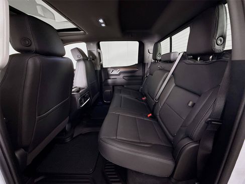 New 2026 GMC Sierra 1500 Denali w/ Technology Package AWD/4WD image 19