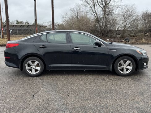 Used 2015 Kia Optima LX image 6