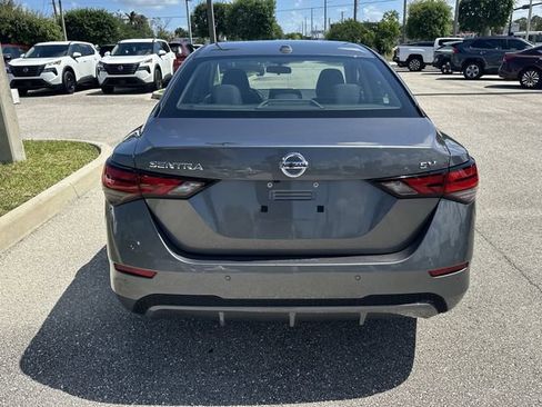 Used 2023 Nissan Sentra SV FWD image 8