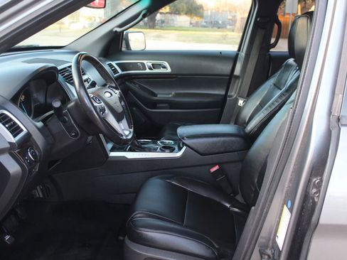 Used 2012 Ford Explorer Limited image 7