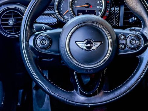 Used 2016 MINI Cooper S image 28