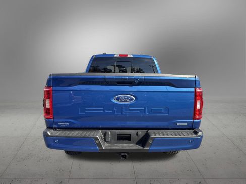 Certified 2022 Ford F150 XLT w/ Equipment Group 302A High image 8