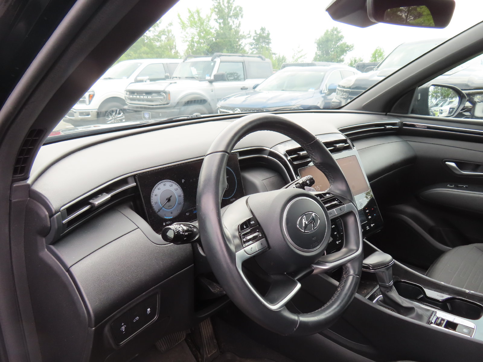 Used 2023 Hyundai Santa Cruz SEL Premium AWD/4WD image 14
