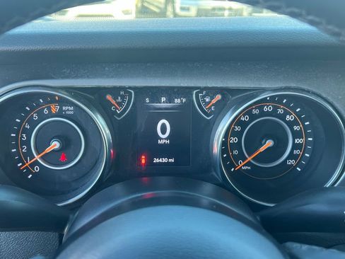 Used 2019 Jeep Wrangler Unlimited Sport S AWD/4WD image 31