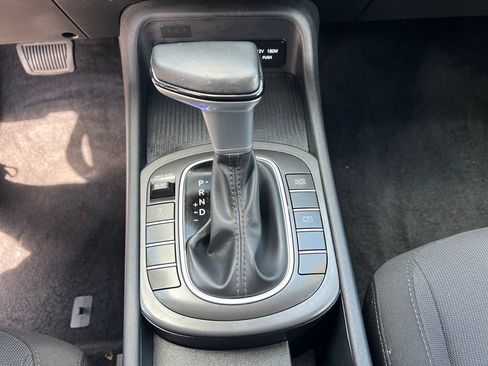 Used 2025 Hyundai Kona SEL AWD/4WD image 33