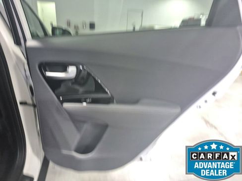 Used 2019 Kia Niro EX w/ EX Premium Package image 27