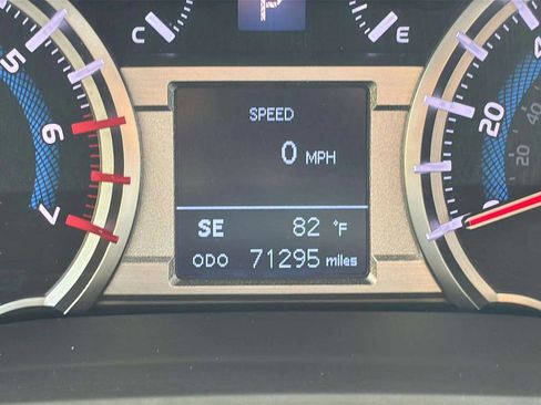 Used 2019 Toyota 4Runner TRD Off-Road image 36