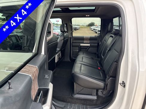 Used 2017 Ford F250 Lariat w/ Lariat Ultimate Package AWD/4WD image 6