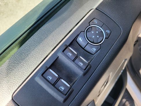 Certified 2019 Ford F150 Lariat w/ Equipment Group 502A Luxury image 19