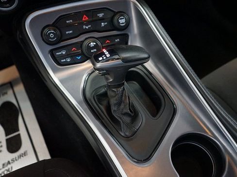 Used 2020 Dodge Challenger R/T image 33